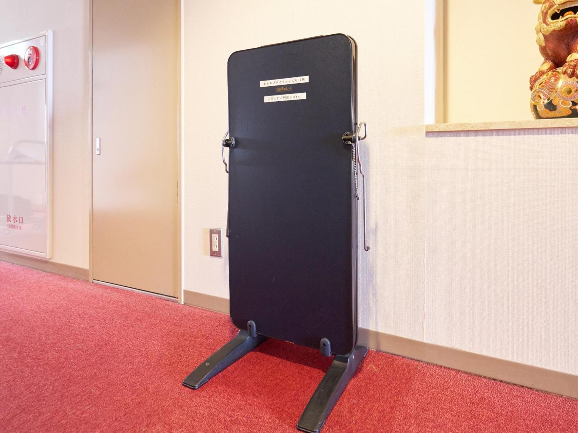 Hotel Fukui Castle - Vacation Stay 58696V Екстер'єр фото