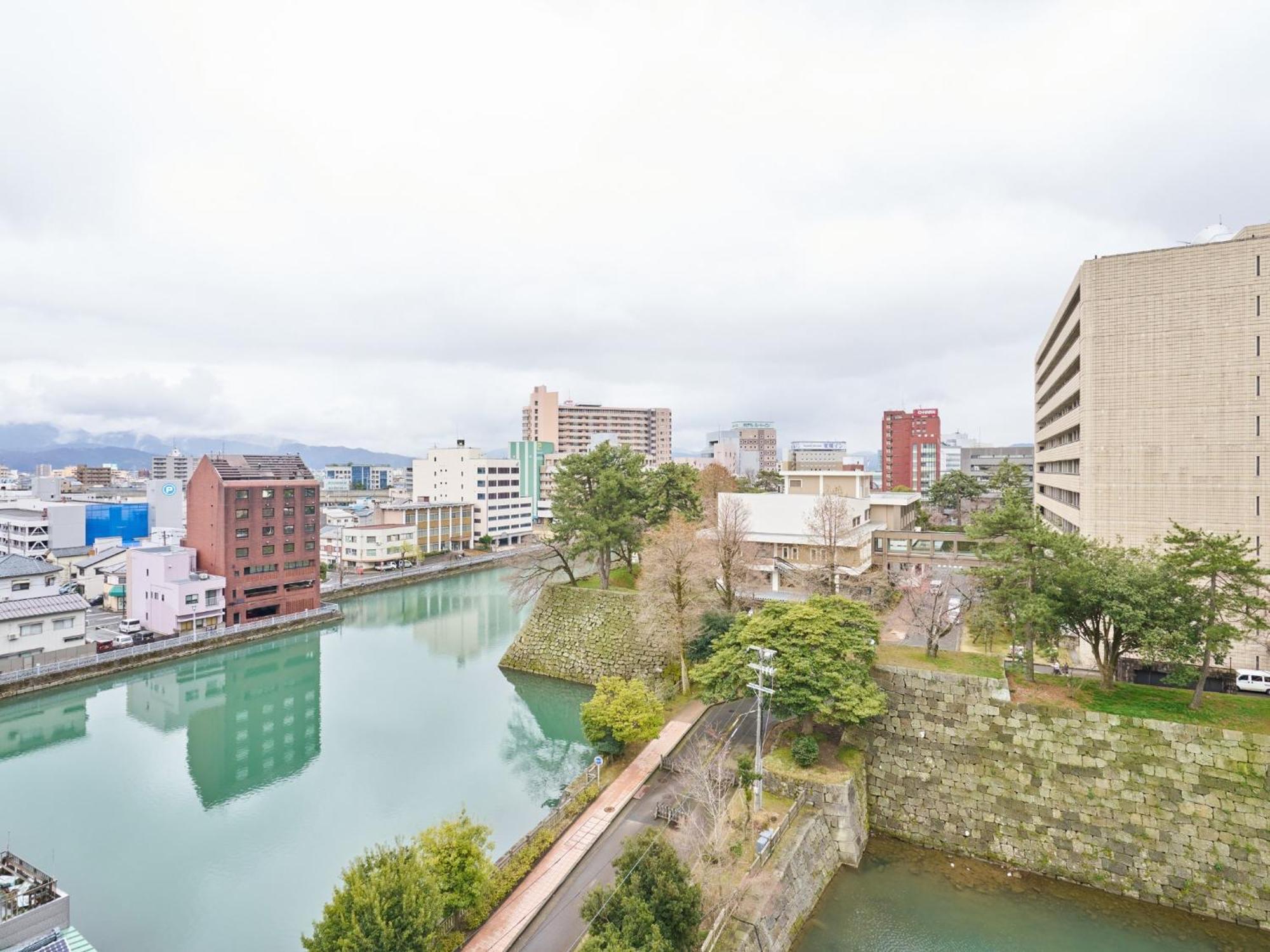 Hotel Fukui Castle - Vacation Stay 58696V Екстер'єр фото